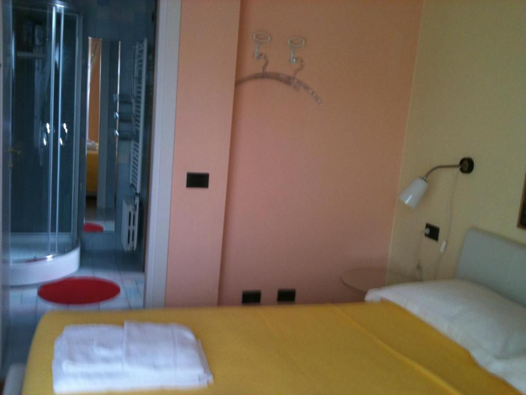 Ripa Del Naviglio B&B Milano Rom bilde